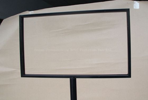 3 स्तरों 550 मिमी चौड़ाई 1780 मिमी ऊँचाई घूर्णन प्रदर्शन रैक फोन के मामले के लिए